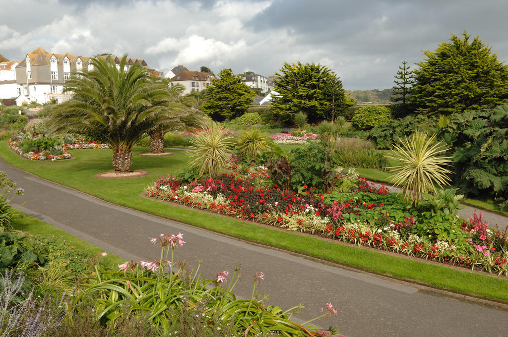 Madeira Hotel Falmouth Esterno foto
